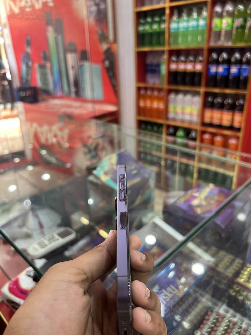 Iphone 14 pro 5