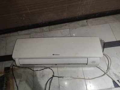 2 Kenwood 1.5 ton and 1 Dawlance 1.5 ton Split AC
