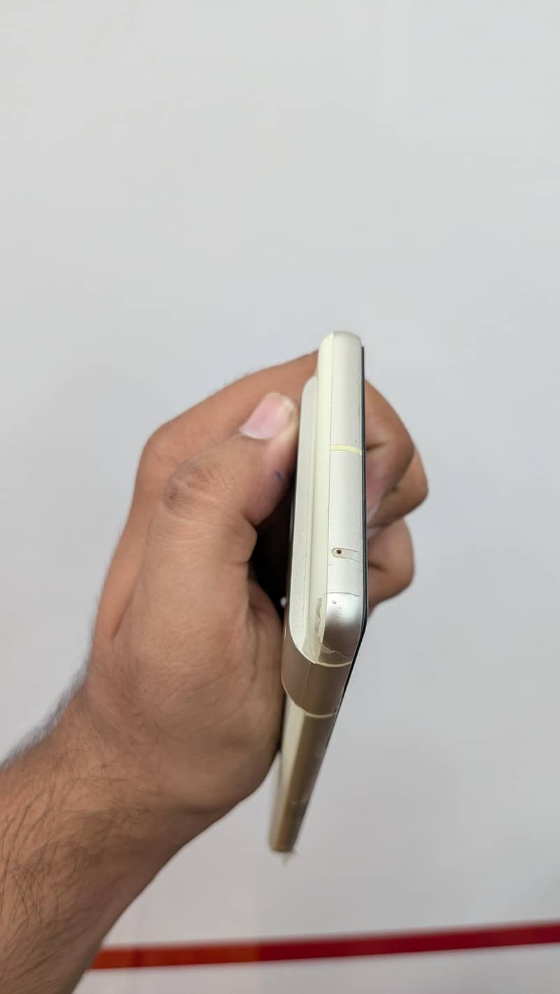 Google Pixel 7 5