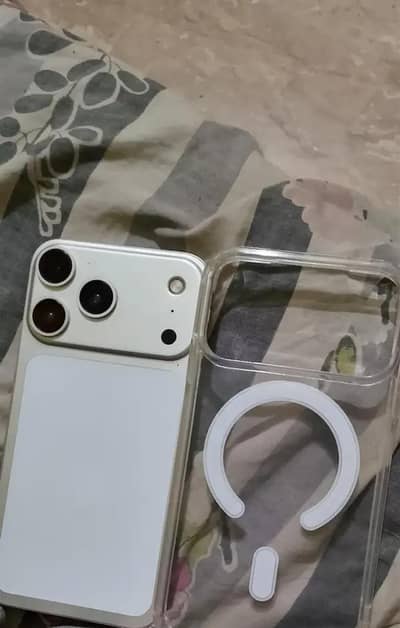 Apple iPhone 11 convert 17pro