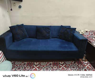 A larger 3 Seater Velvet