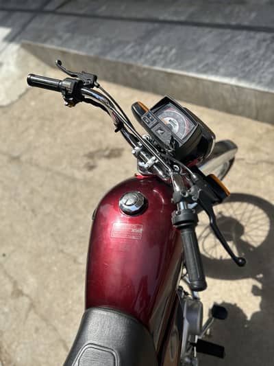 Bike jab sy li hai ghr he kari ha