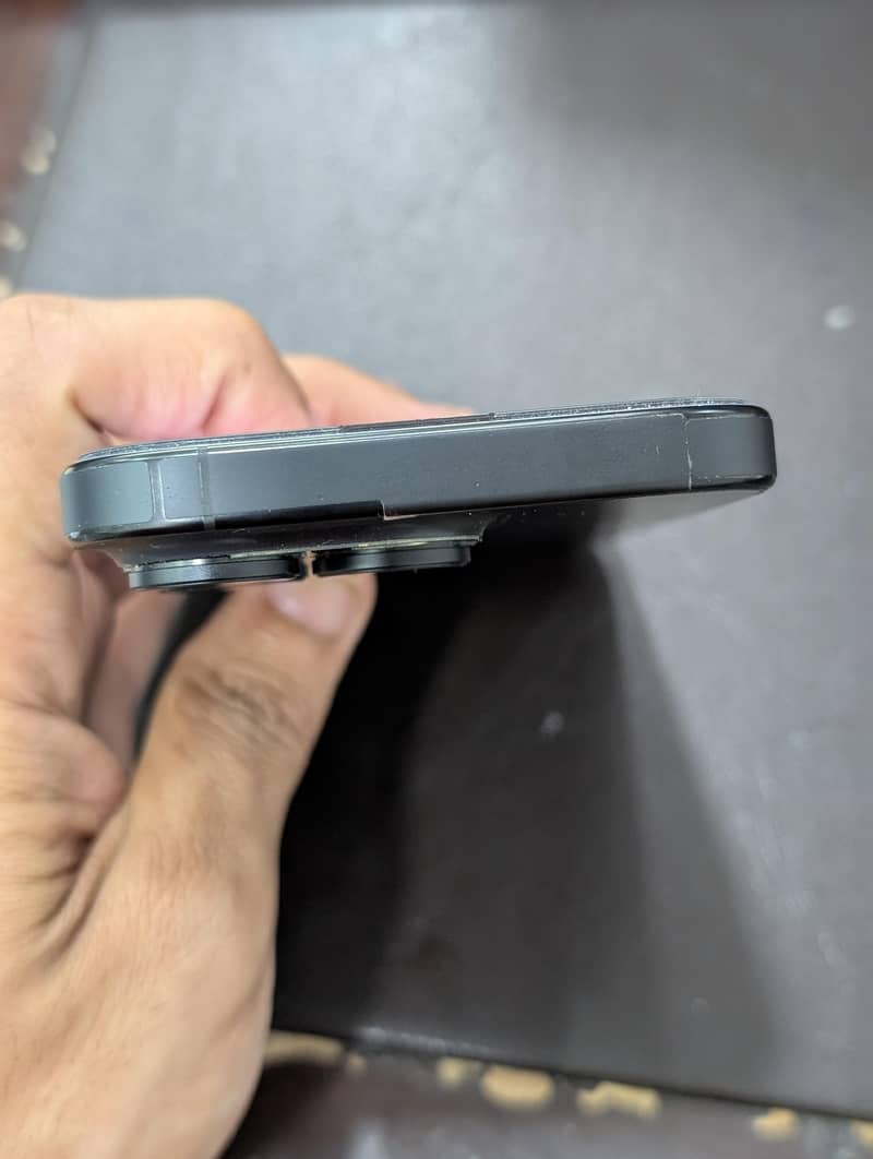 Iphone 16 Pro 6