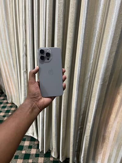 Apple iPhone 15 Pro Max