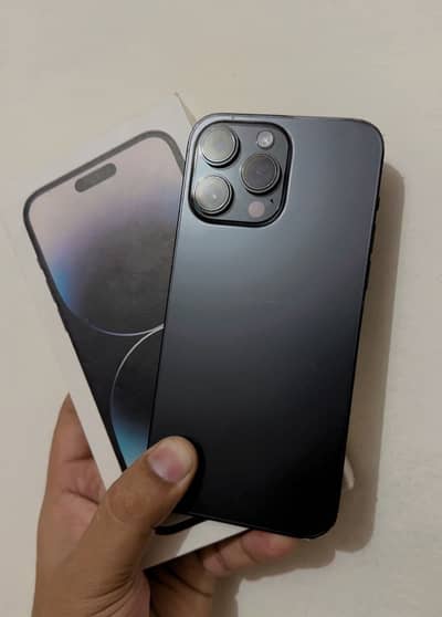 Apple iPhone 14 Pro Max 128gb.                             13,15,16,17