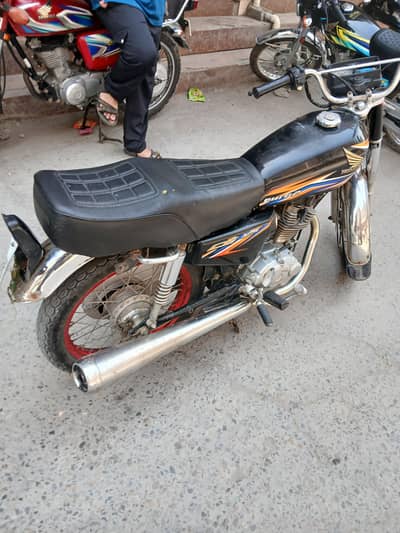 cg 125 2018 model ha all ok note any fault