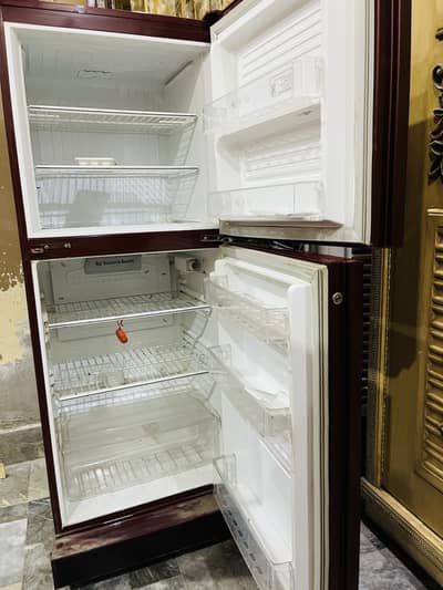 PEL refrigerator