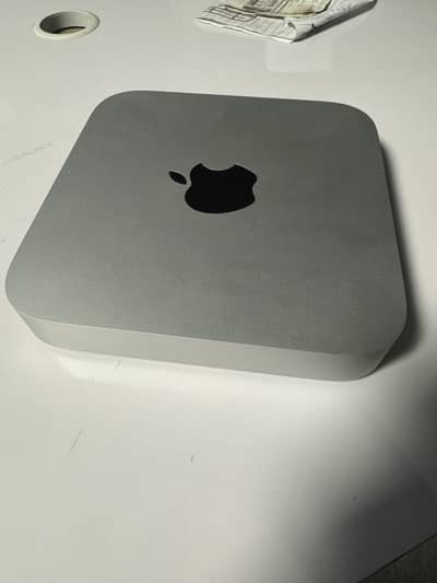 Mac Mini M2 2023 8GB ram 256GB SSD