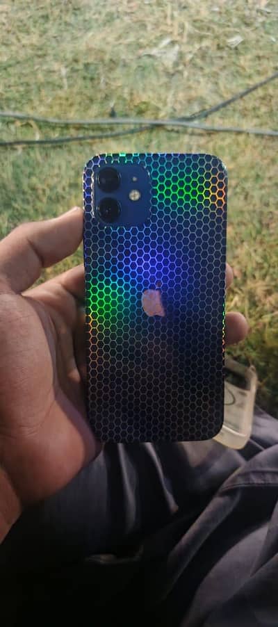 Apple iPhone 12