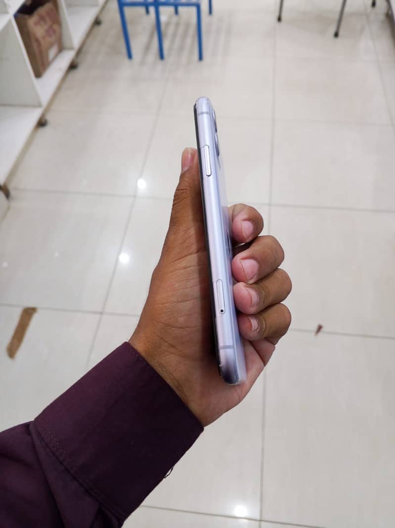 Iphone 11 3