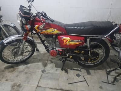Good coundation motorcyle for sale in Gujrat