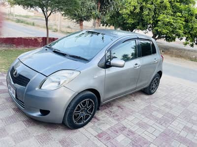 Toyota vitz 2007 model