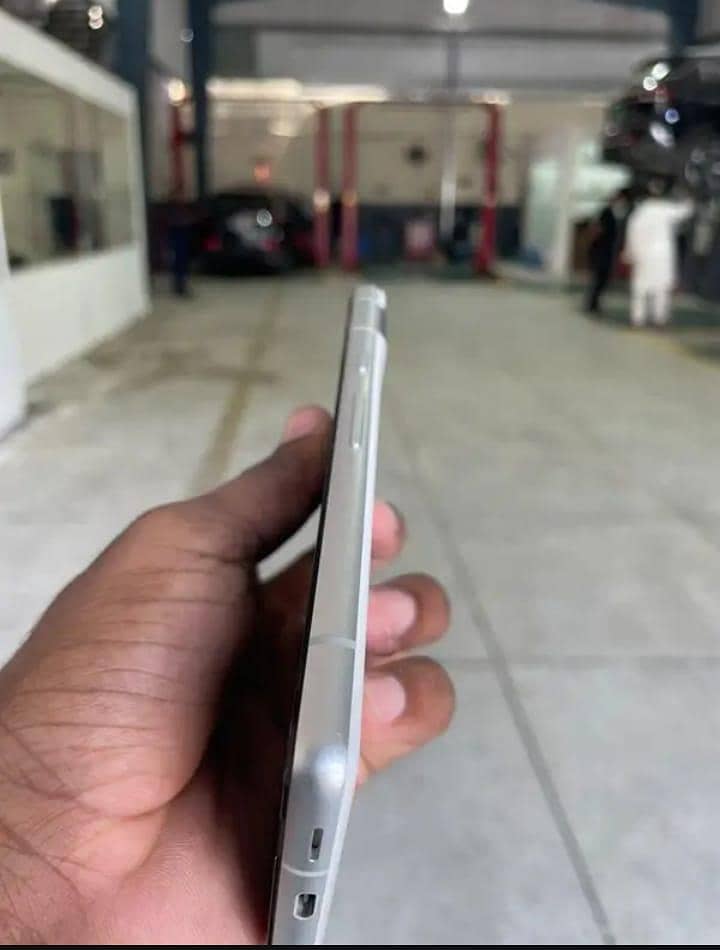 Google Pixel 7a 6
