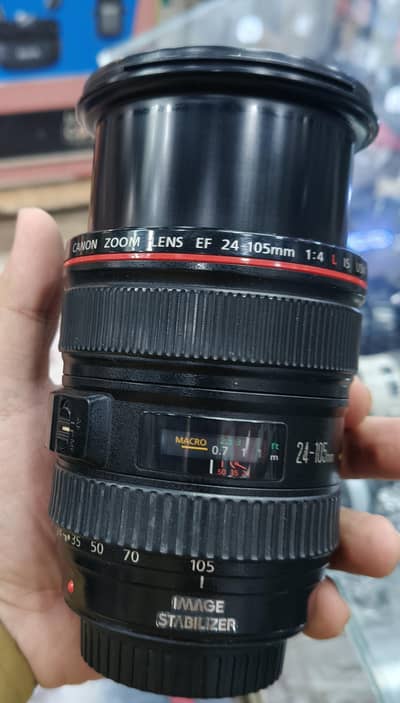 Canon 24-105mm f/4 full frame professional lens