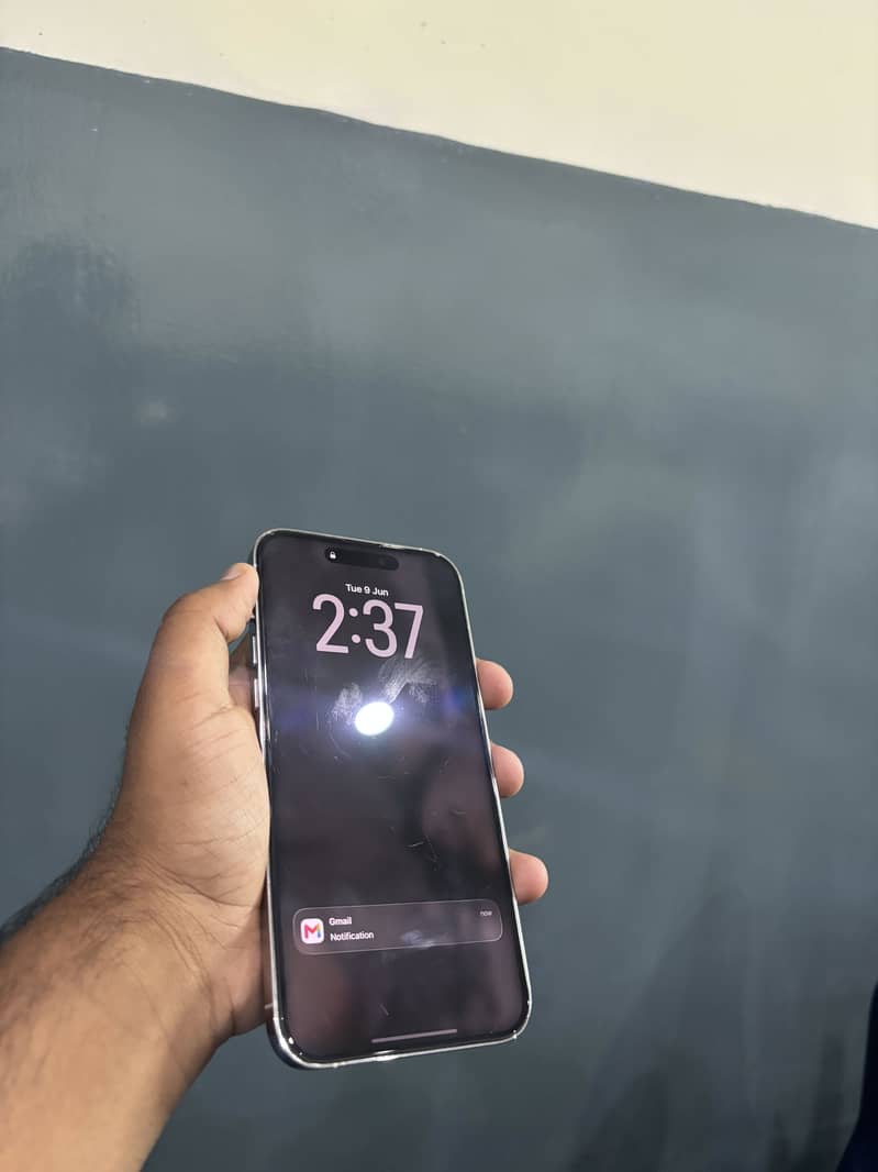 Iphone 14 pro max 4