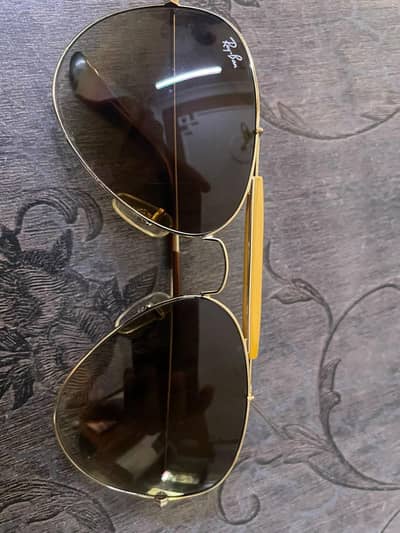 Ray-Ban RB3025