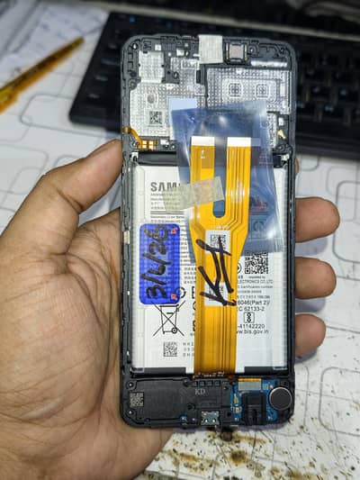 Samsung Mobile A06