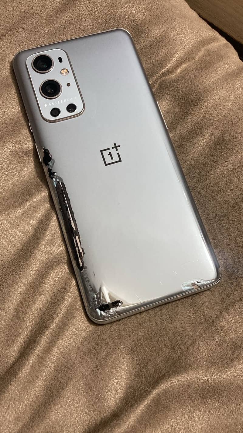 One Plus 9 Pro 3