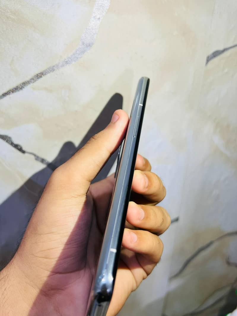 One Plus 9 Pro 4