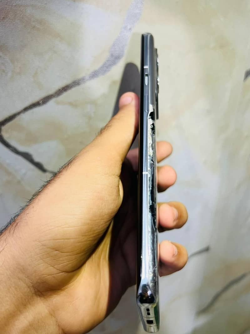 One Plus 9 Pro 8