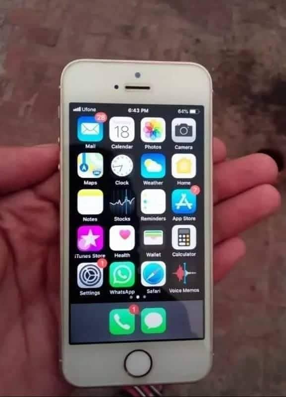 Apple iPhone 5s 4