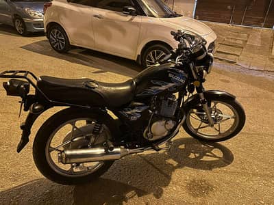 Suzuki GS 150 SE