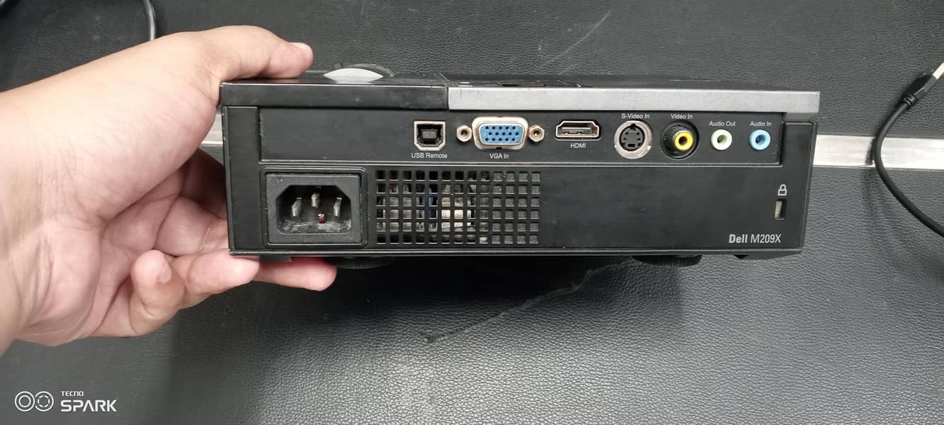 M209x Mini Projector 2