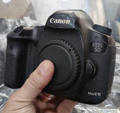 Canon 5diii Full frame professional body 03432112702