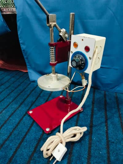 Manual cup sealing machine