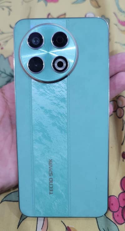 Tecno SPARK 30 Pro