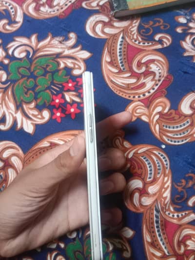 OPPO A57