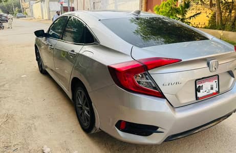 Honda Civic Oriel 2019