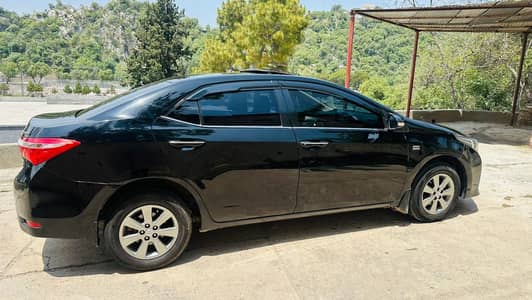Toyota Corolla Altis 2016