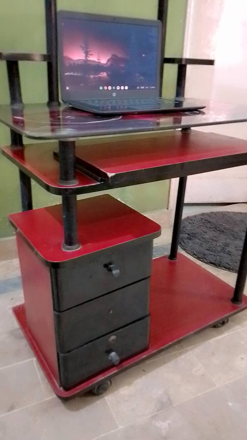Glass Computer table 6