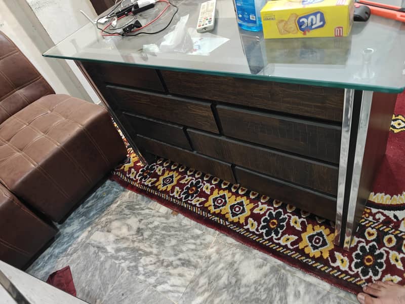 Office Table 0
