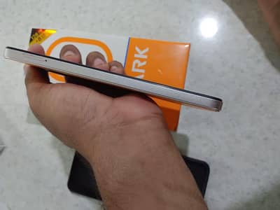 Tecno Spark 10 4+4 128 Gb Official approved.