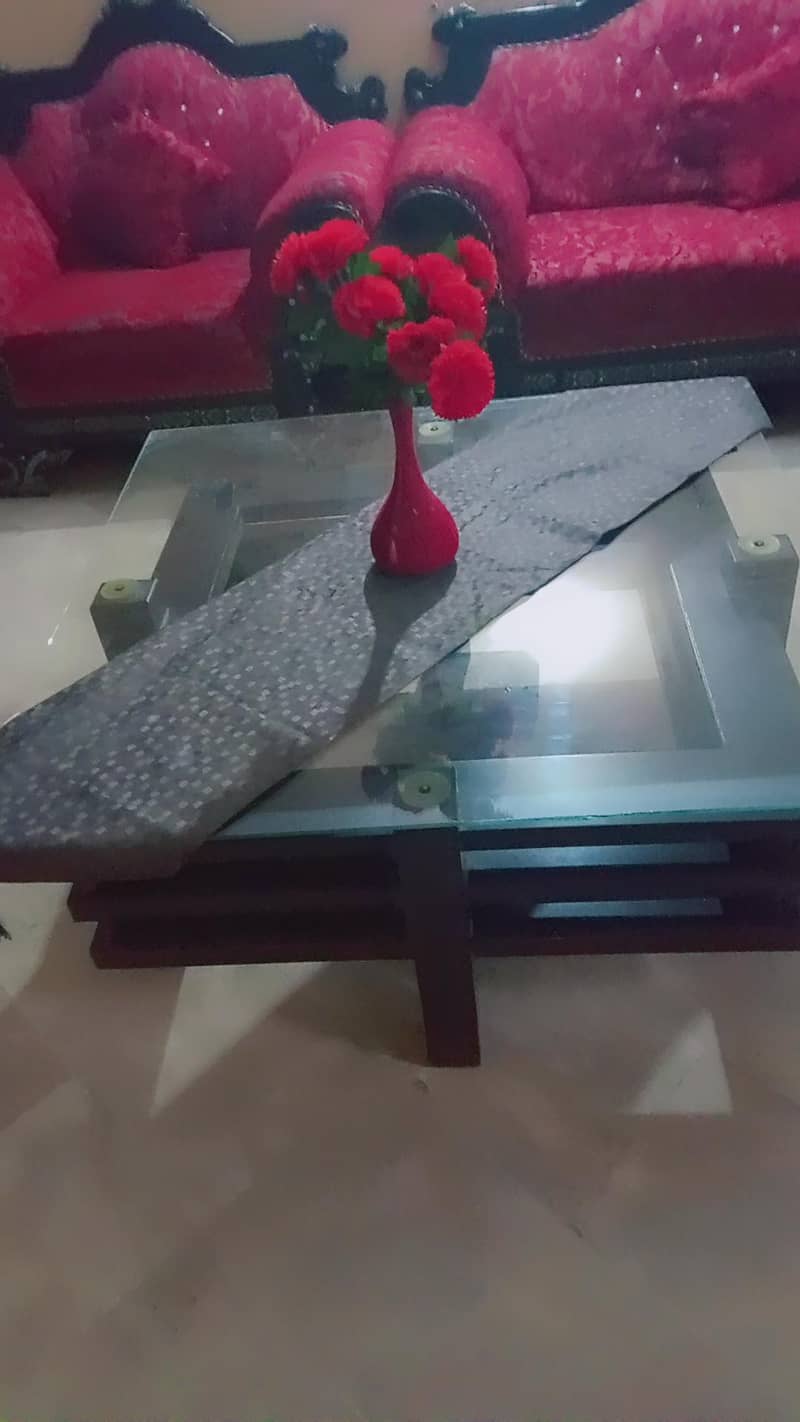 center table 0