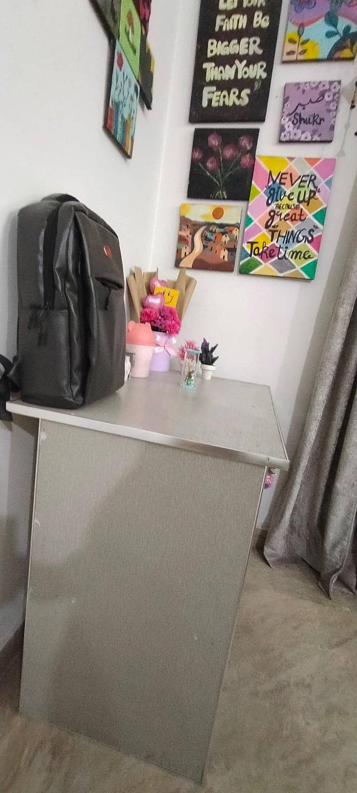 Study Table Good Quality 4