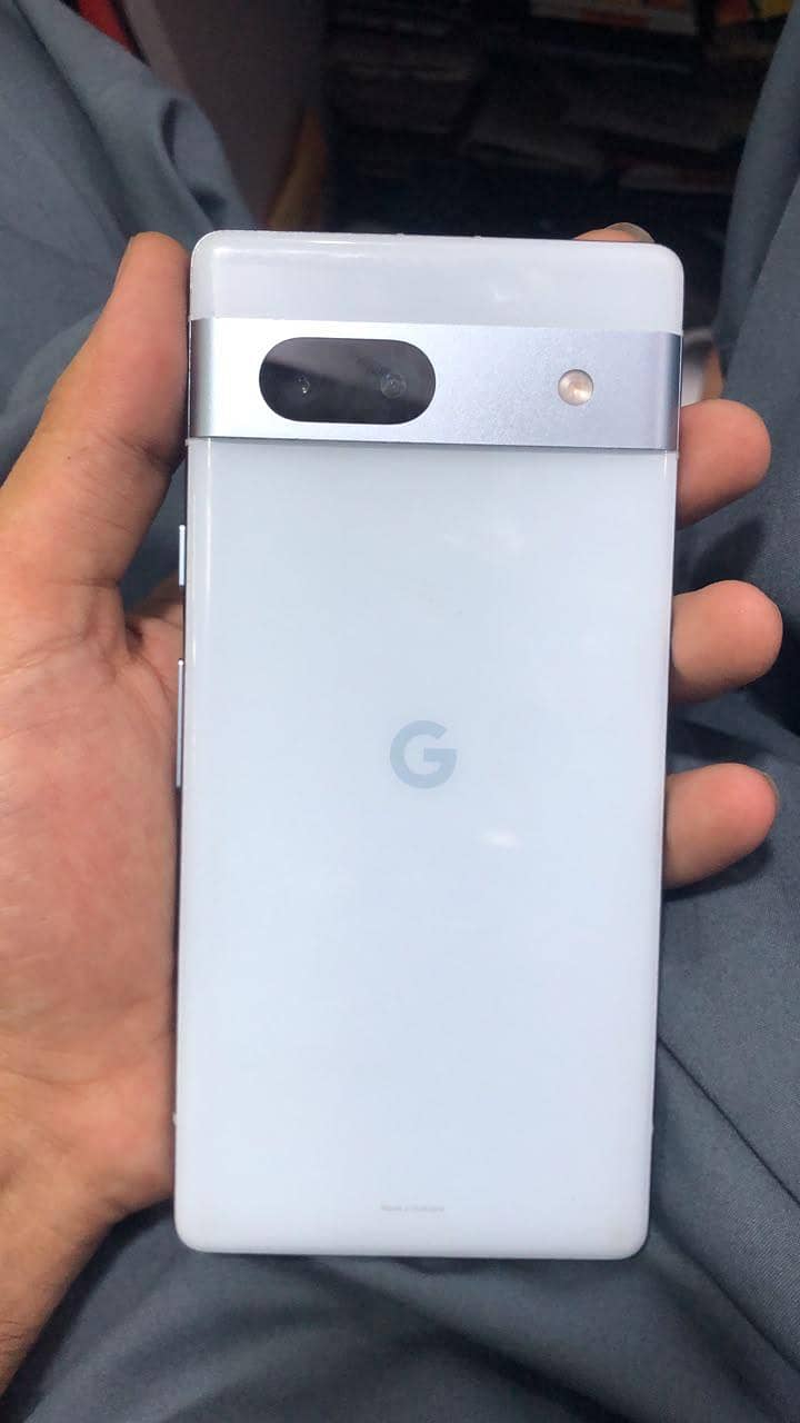 Google Pixel 7a 1