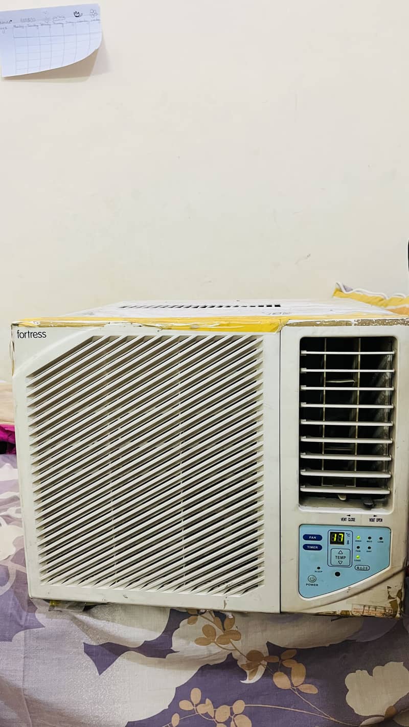 Window AC 0