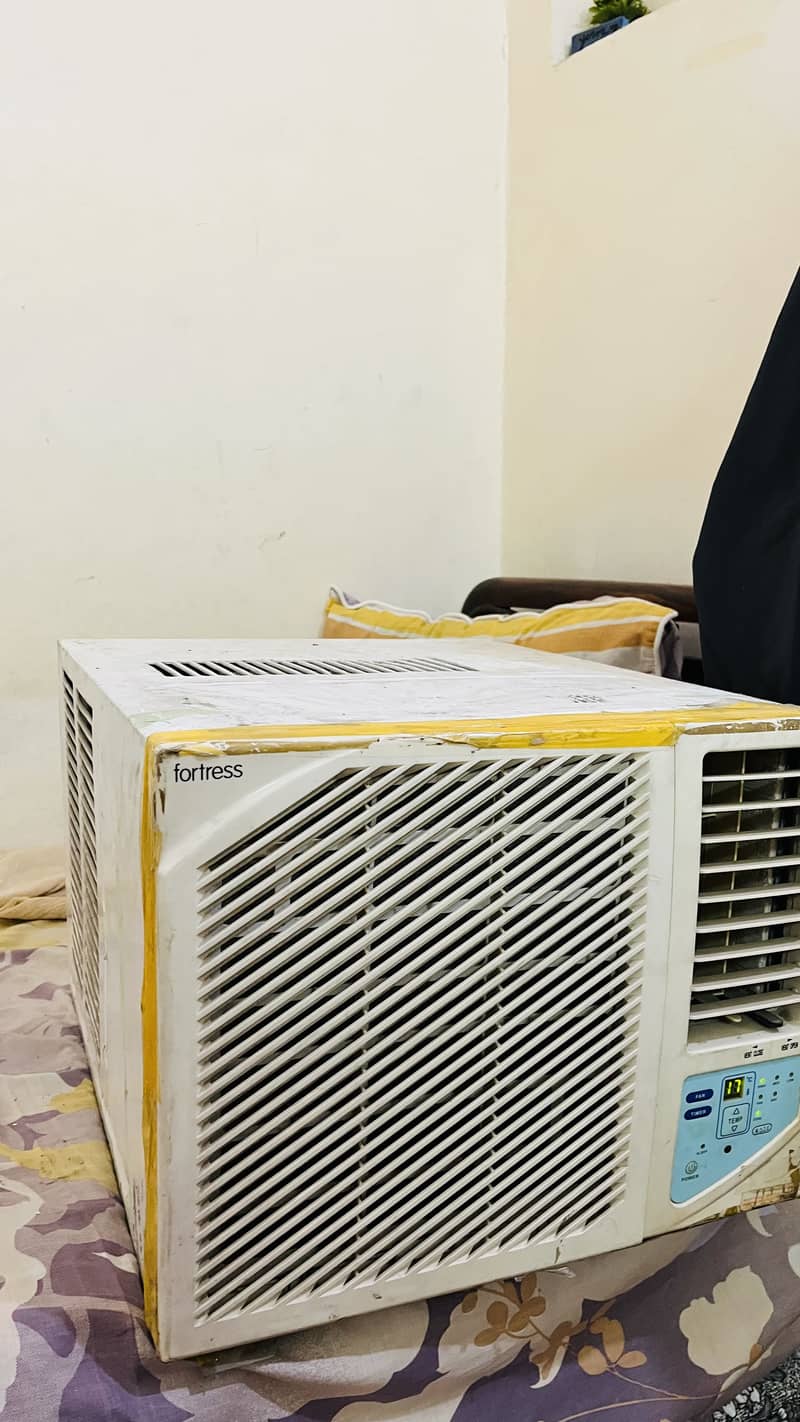 Window AC 1