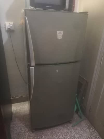 Dawlance Medium Size Used Fridge for Sale