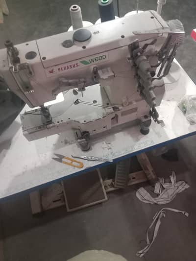 Flatlock Swing Machine