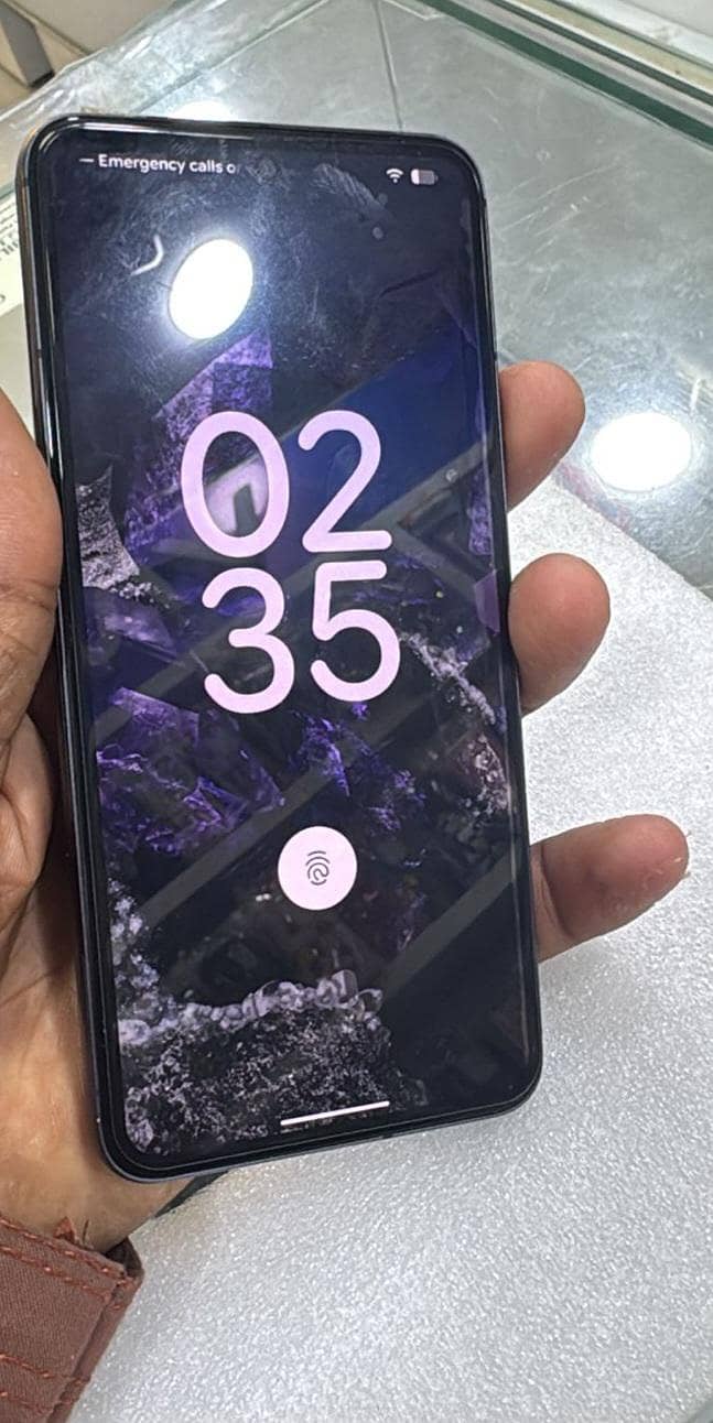 Google Pixel 8 0
