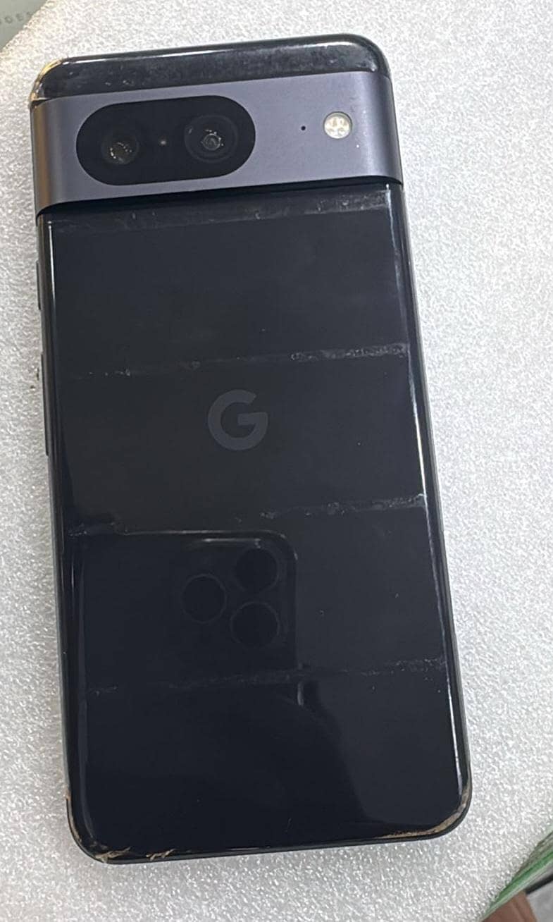 Google Pixel 8 1