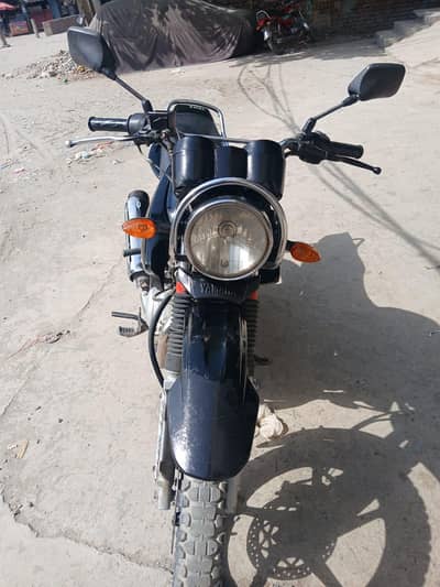 ybr 125