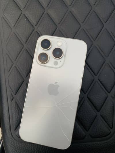 Apple iPhone 15 Pro