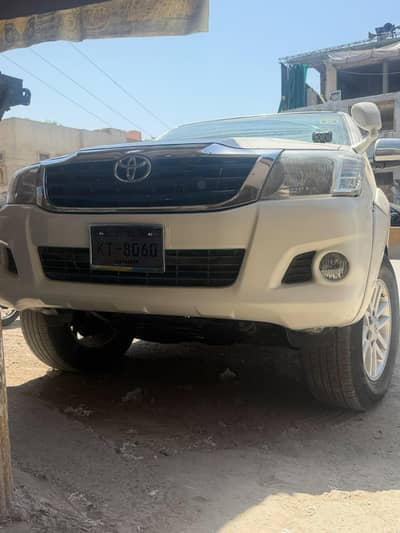 Toyota Hilux champ 2013