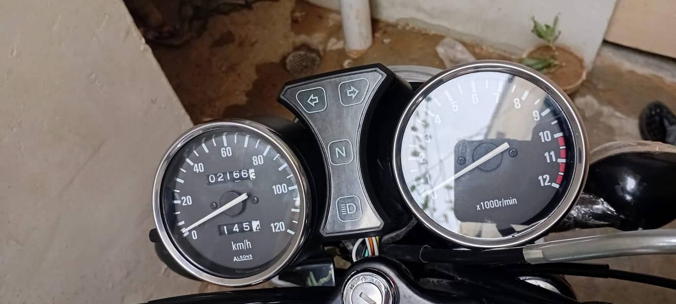 Suzuki 2