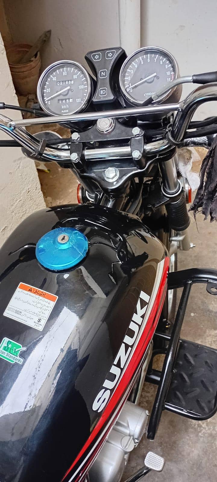 Suzuki 8